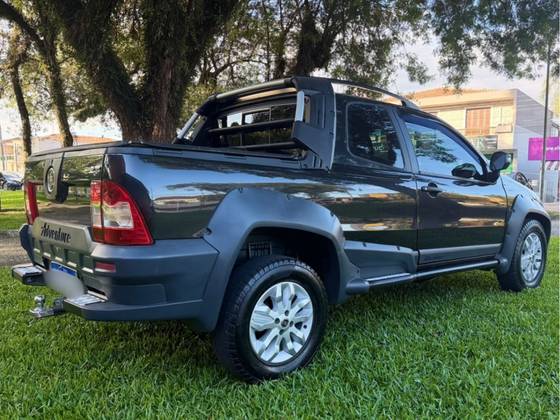 FIAT STRADA 1.8 MPI ADVENTURE CD 16V FLEX 2P AUTOMATIZADO FIAT STRADA 1.8 MPI ADVENTURE CD 16V FLEX 2P AUTOMATIZADO